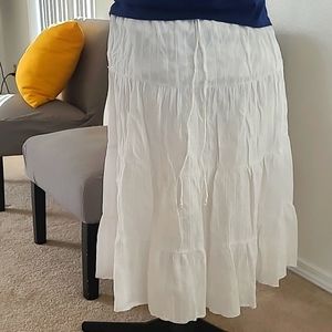 JKLA California Bohemian Maxi Elastic waist peasant pull on.